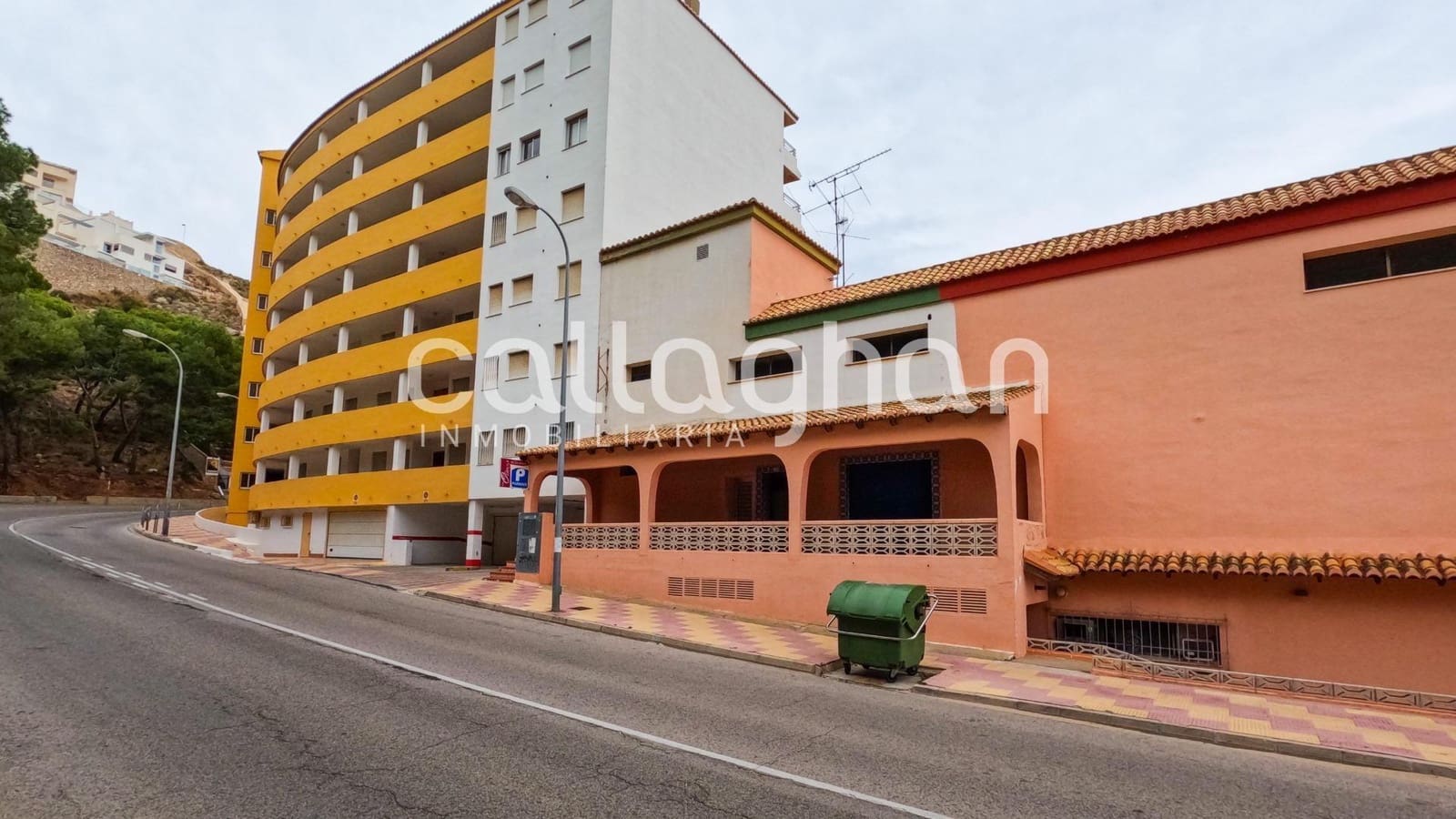 Hotel na sprzedaż w Cullera - 2 500 000 € (Ref: 9335232)