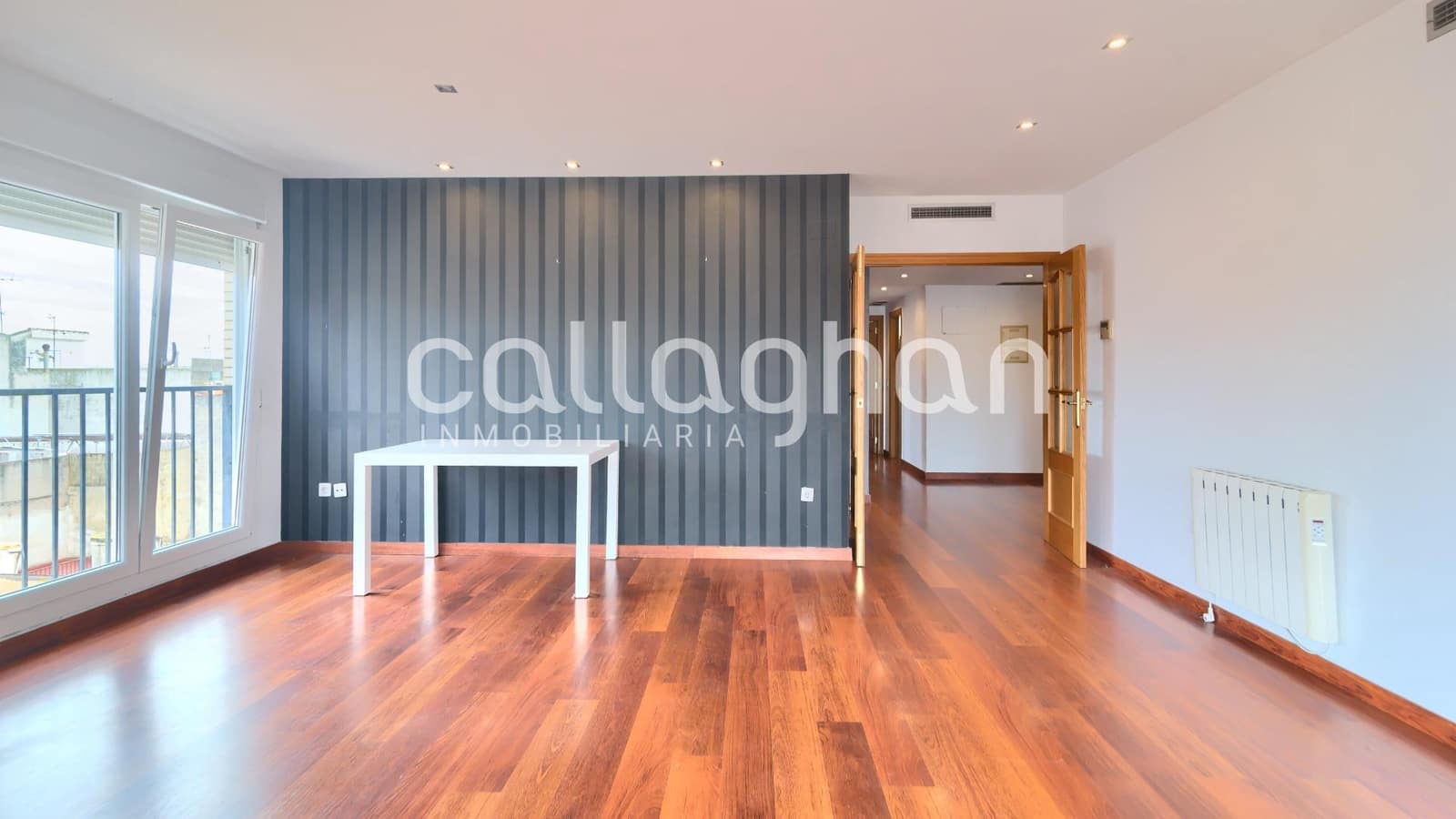 4 makuuhuone Asunto myytävänä paikassa Chilches mukana 
autotalli - 184 000 € (Ref: 9341388)