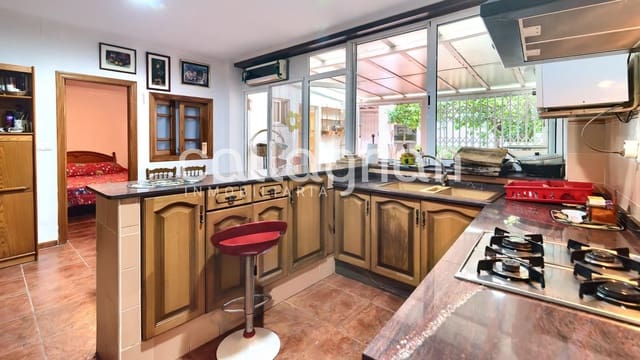 Adosado de 3 habitaciones en Alberic en venta - 180.000 € (Ref: 9344970)