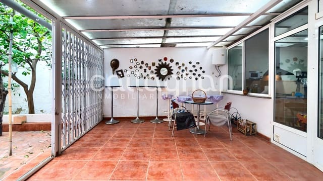 Adosado de 3 habitaciones en Alberic en venta - 180.000 € (Ref: 9344970)