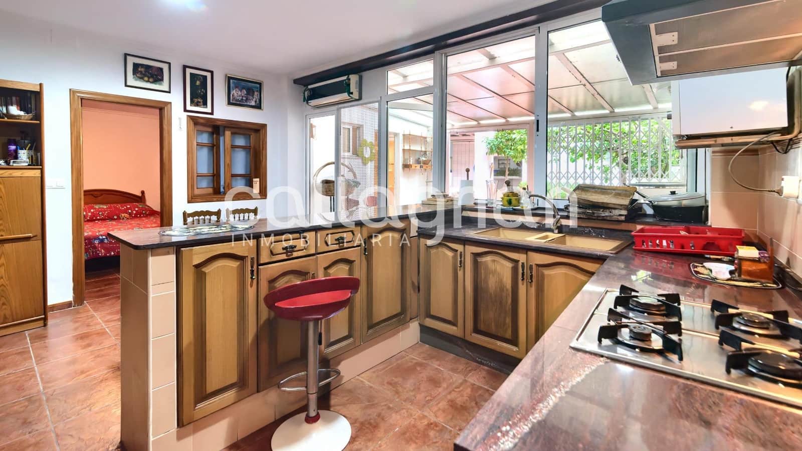 3 bedroom Terraced Villa for sale in Alberic - € 180,000 (Ref: 9344970)