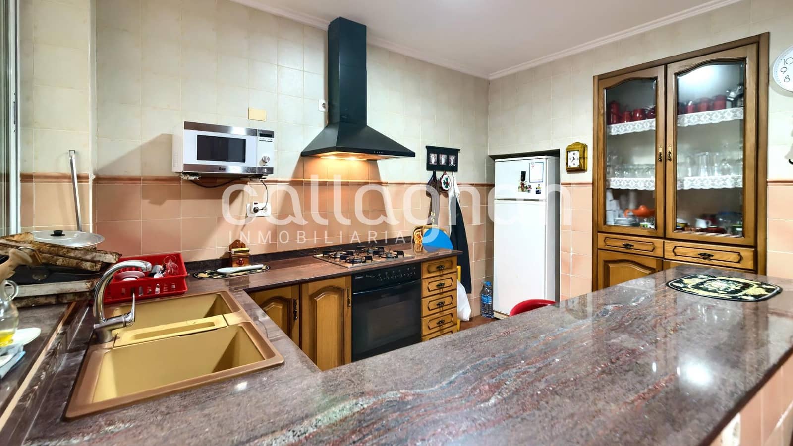 3 bedroom Terraced Villa for sale in Alberic - € 180,000 (Ref: 9344970)