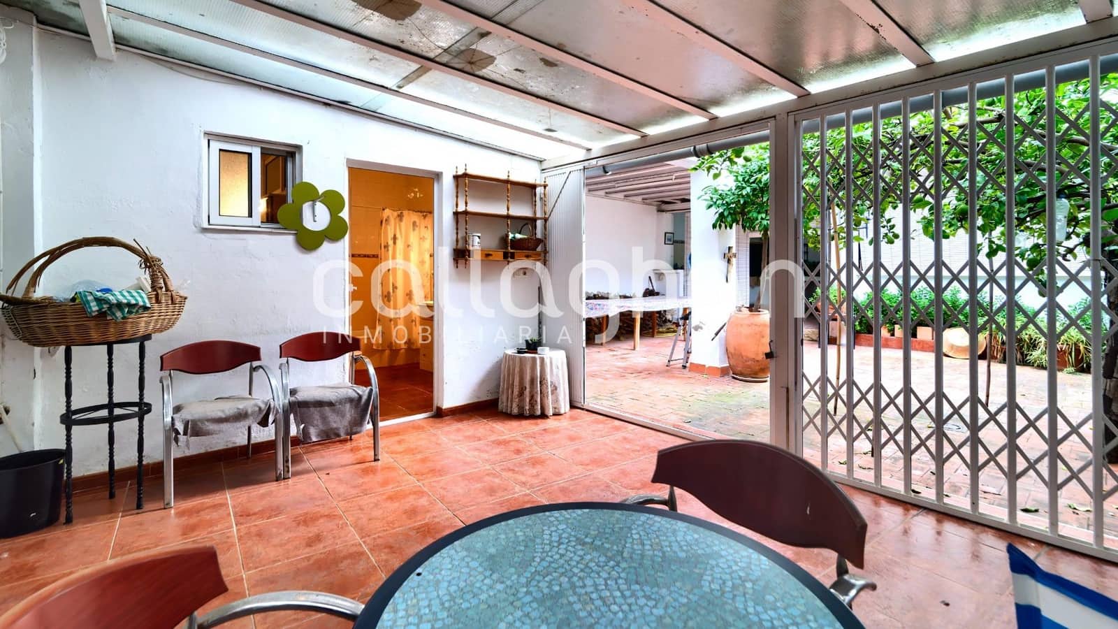 3 bedroom Terraced Villa for sale in Alberic - € 180,000 (Ref: 9344970)