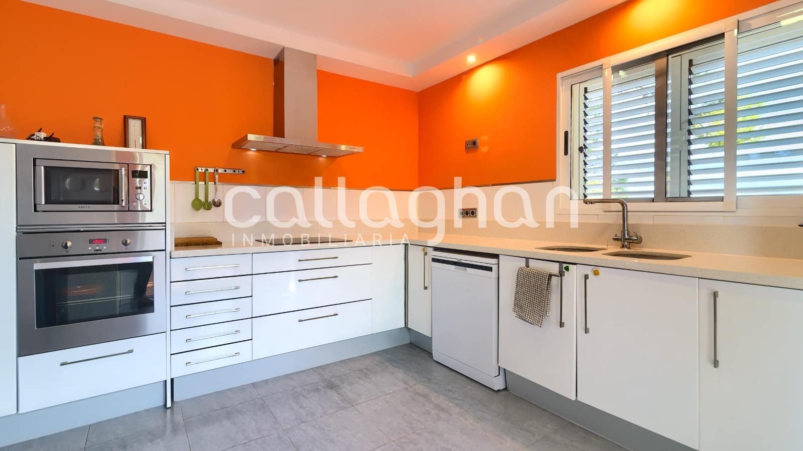 6 soveværelse Villa til salg i Picassent med swimmingpool garage - € 685.000 (Ref: 9383102)