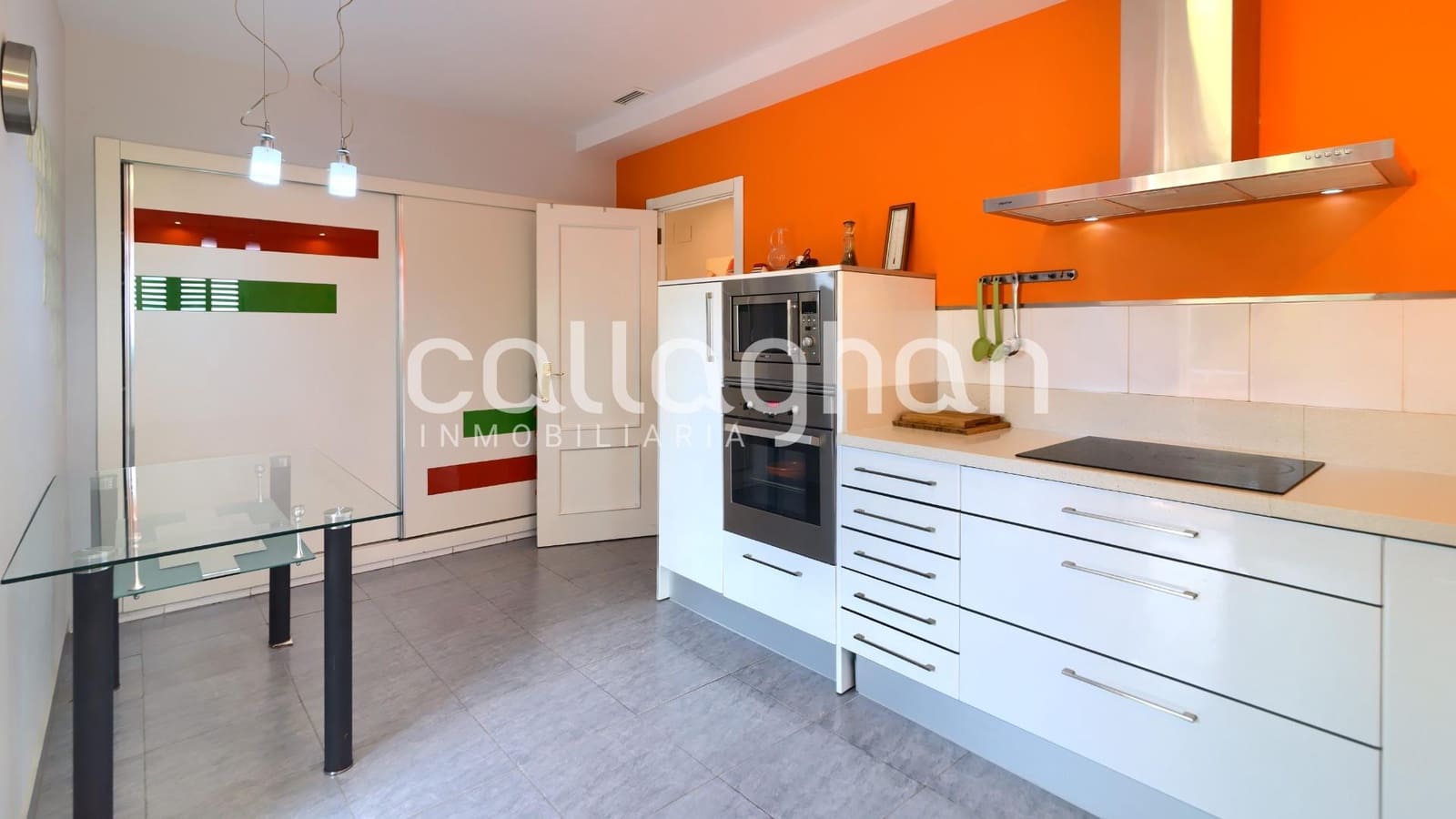 6 soveværelse Villa til salg i Picassent med swimmingpool garage - € 685.000 (Ref: 9383102)