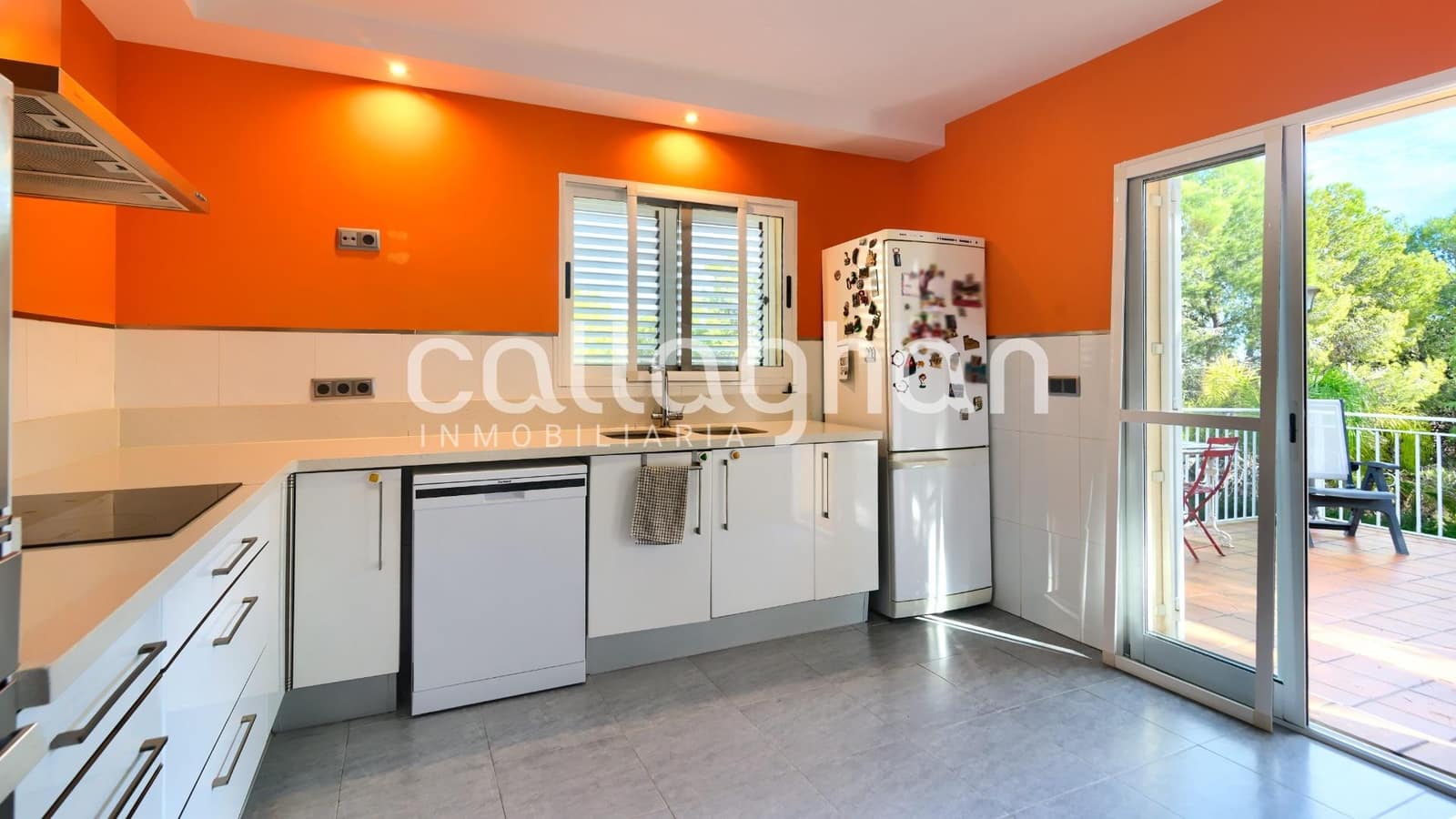 6 soveværelse Villa til salg i Picassent med swimmingpool garage - € 685.000 (Ref: 9383102)