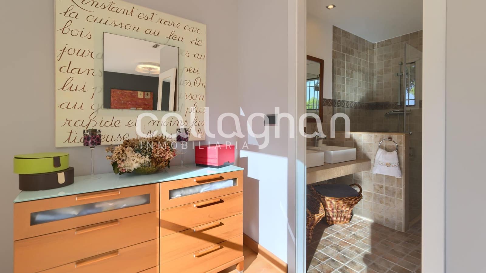 6 soveværelse Villa til salg i Picassent med swimmingpool garage - € 685.000 (Ref: 9383102)