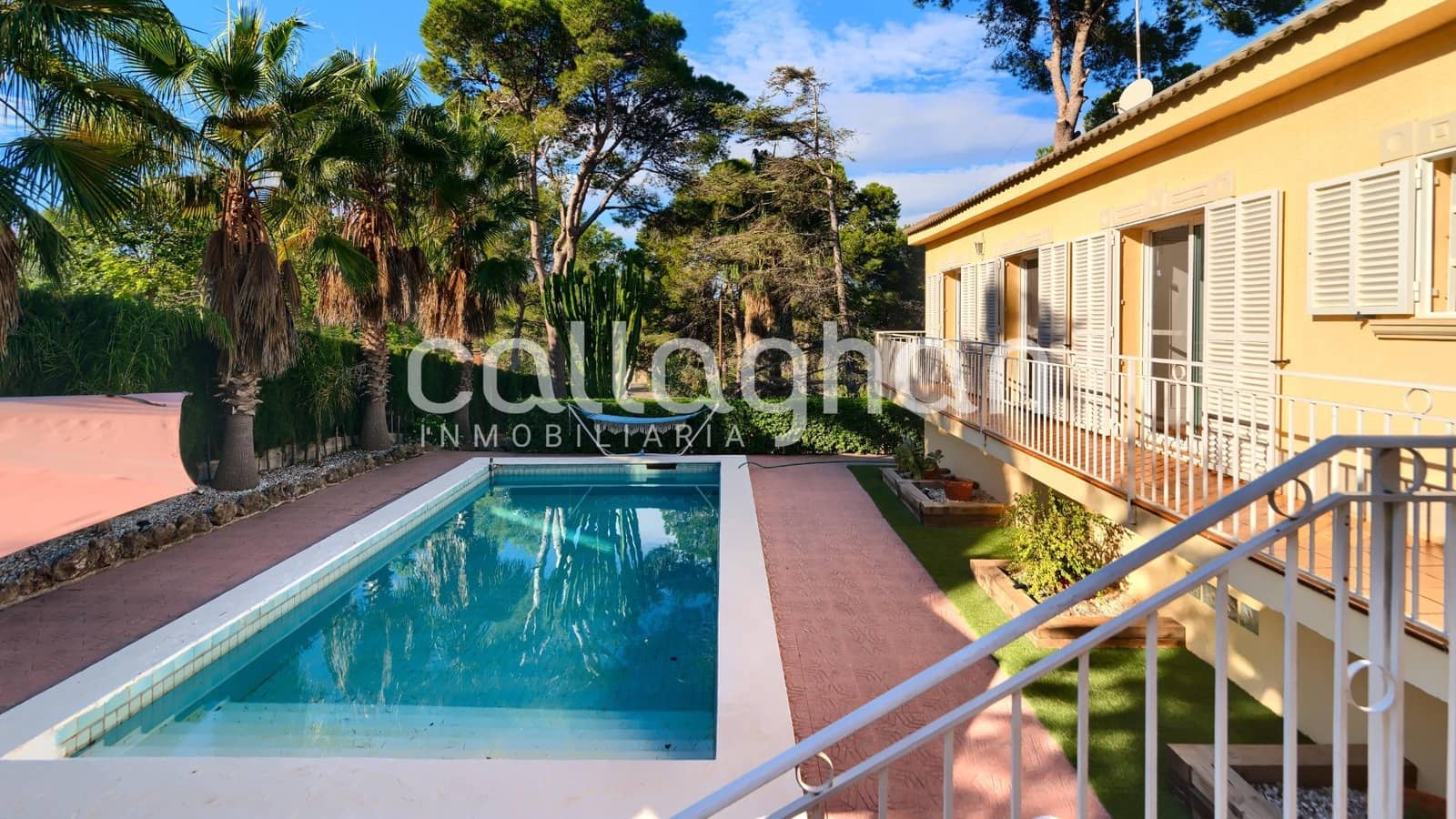 6 soveværelse Villa til salg i Picassent med swimmingpool garage - € 685.000 (Ref: 9383102)