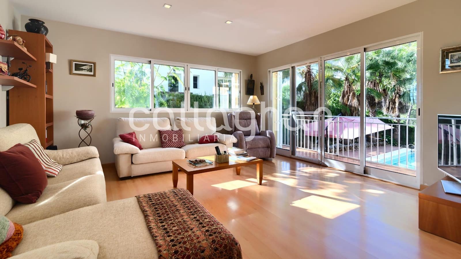 6 soveværelse Villa til salg i Picassent med swimmingpool garage - € 685.000 (Ref: 9383102)