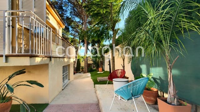 6 soveværelse Villa til salg i Picassent med swimmingpool garage - € 685.000 (Ref: 9383102)