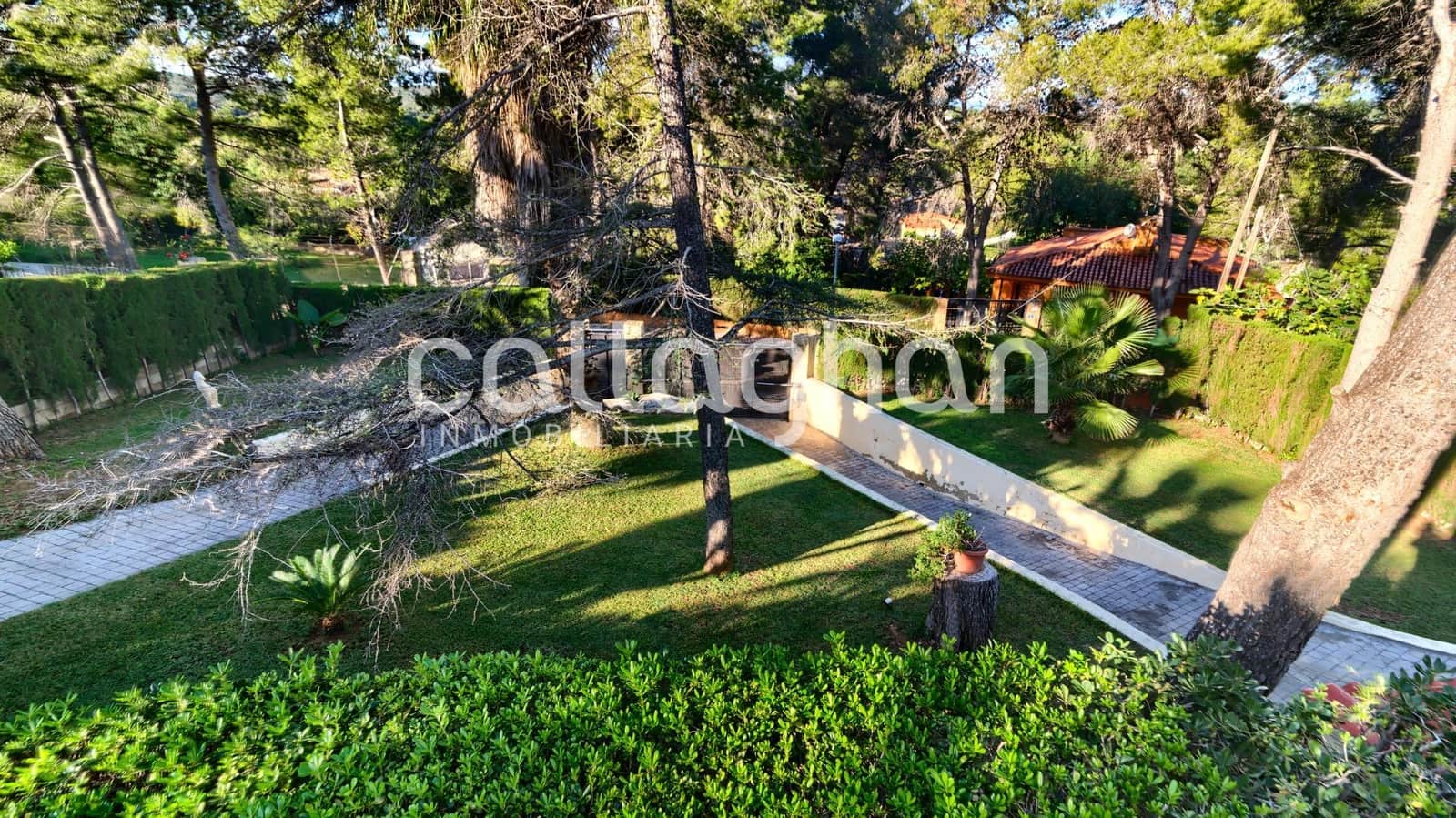 6 soveværelse Villa til salg i Picassent med swimmingpool garage - € 685.000 (Ref: 9383102)