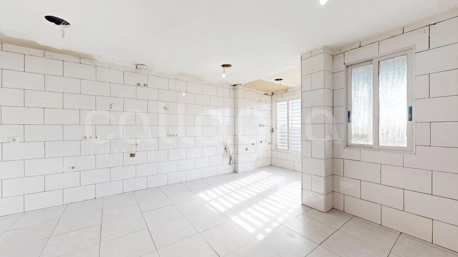 3 soveværelse Lejlighed til salg i Valencia by - € 280.000 (Ref: 9383104)