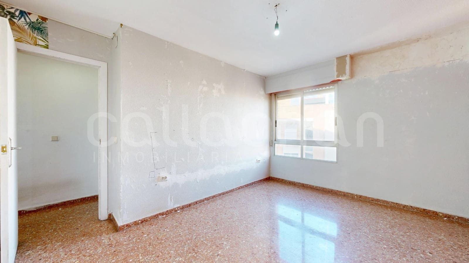 3 bedroom Flat for sale in Valencia city - € 350,000 (Ref: 9383104)