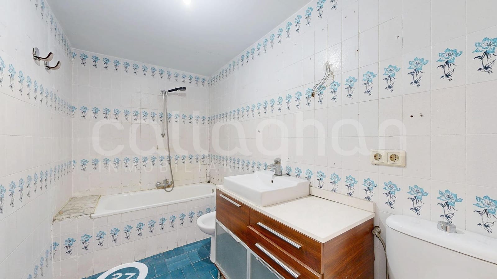 3 bedroom Flat for sale in Valencia city - € 350,000 (Ref: 9383104)
