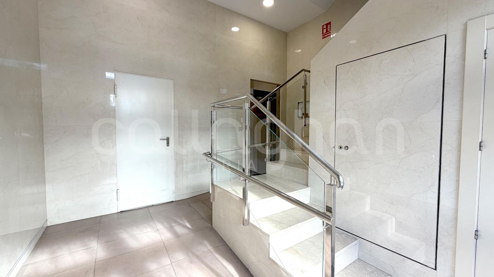 3 bedroom Flat for sale in Valencia city - € 350,000 (Ref: 9383104)