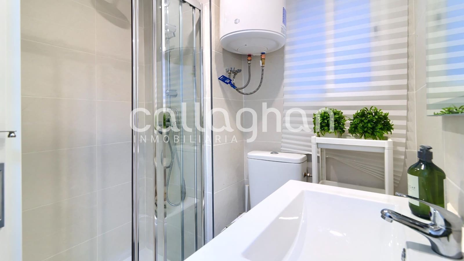 3 sovrum Lägenhet att hyra i Valencia stad - 1 250 € (Ref: 9386165)