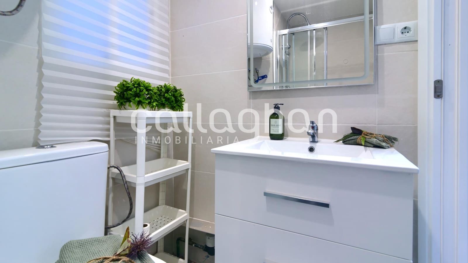 3 sovrum Lägenhet att hyra i Valencia stad - 1 250 € (Ref: 9386165)