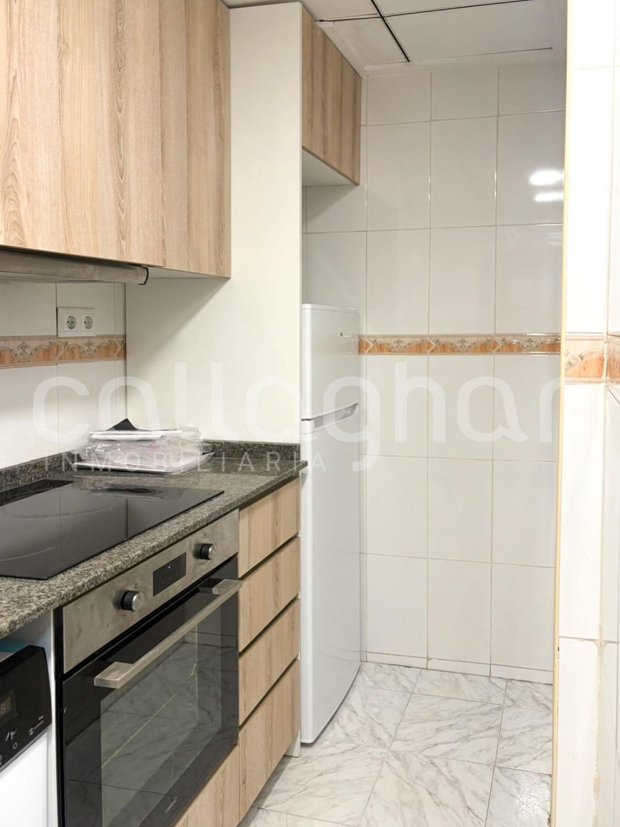 3 soverom Leilighet til leie i Valencia by - € 1 250 (Ref: 9386165)