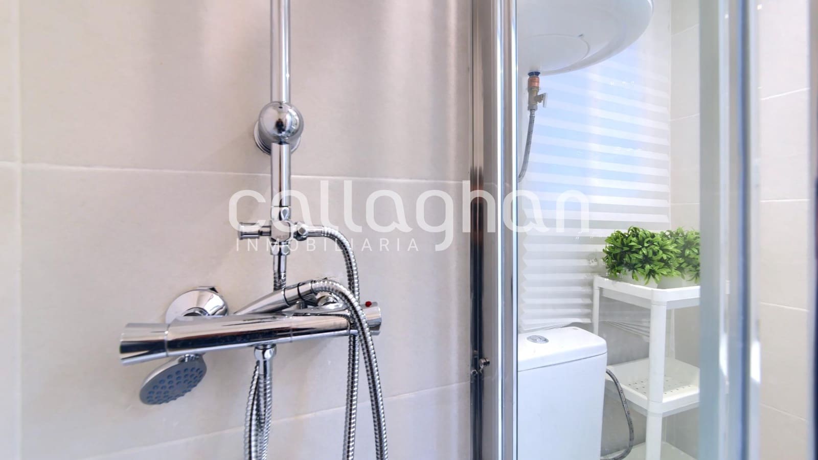 3 soverom Leilighet til leie i Valencia by - € 1 250 (Ref: 9386165)