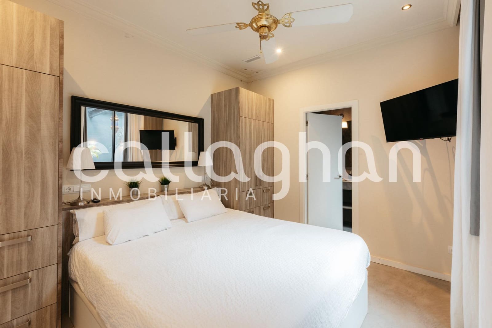 4 soveværelse Lejlighed til salg i Valencia by - € 1.050.000 (Ref: 9388346)