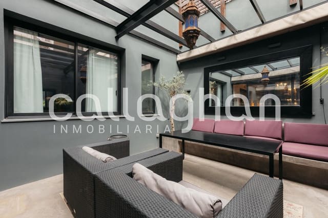 4 soveværelse Lejlighed til salg i Russafa, Valencia by - € 1.050.000 (Ref: 9388346)