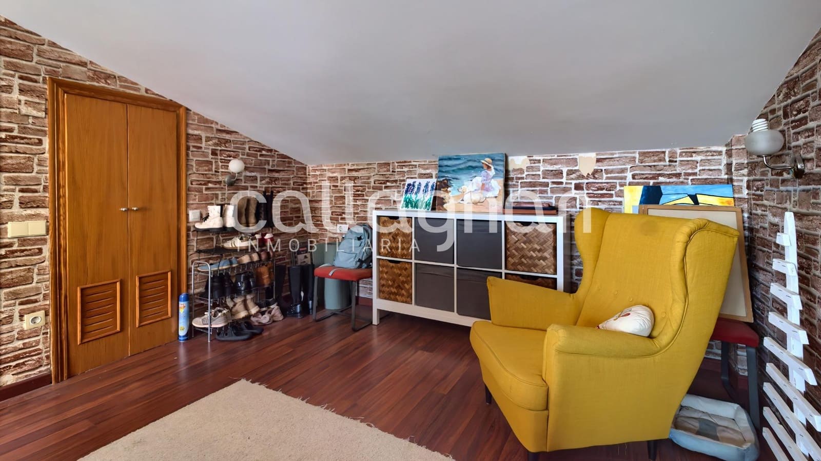 4 sovrum Radhus till salu i Sagunto / Sagunt med garage - 290 000 € (Ref: 9398678)