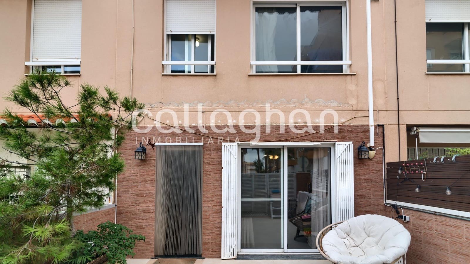 4 sovrum Radhus till salu i Sagunto / Sagunt med garage - 290 000 € (Ref: 9398678)