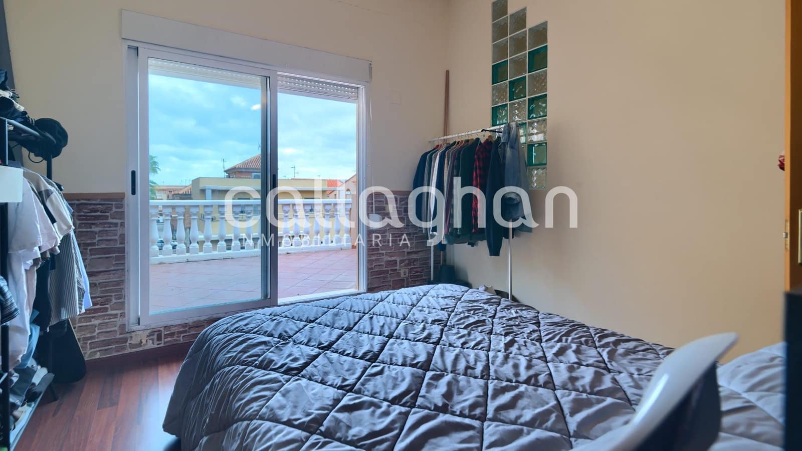 4 sovrum Radhus till salu i Sagunto / Sagunt med garage - 290 000 € (Ref: 9398678)