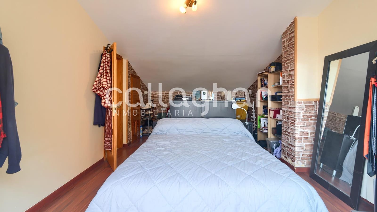 4 sovrum Radhus till salu i Sagunto / Sagunt med garage - 290 000 € (Ref: 9398678)