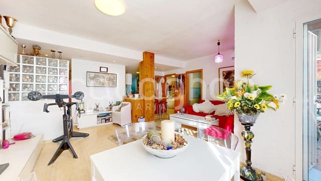 2 soverom Leilighet til salgs i Cabanyal-Canyamelar, Valencia by - € 370 000 (Ref: 9401828)