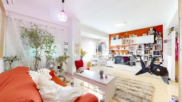 2 soverom Leilighet til salgs i Cabanyal-Canyamelar, Valencia by - € 370 000 (Ref: 9401828)