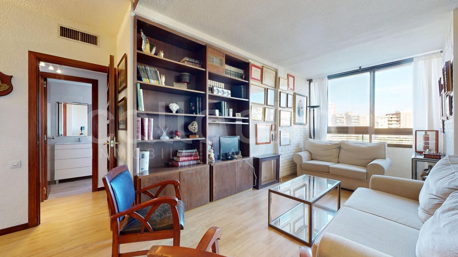 3 soverom Leilighet til leie i Valencia by med garasje - € 1 500 (Ref: 9403558)