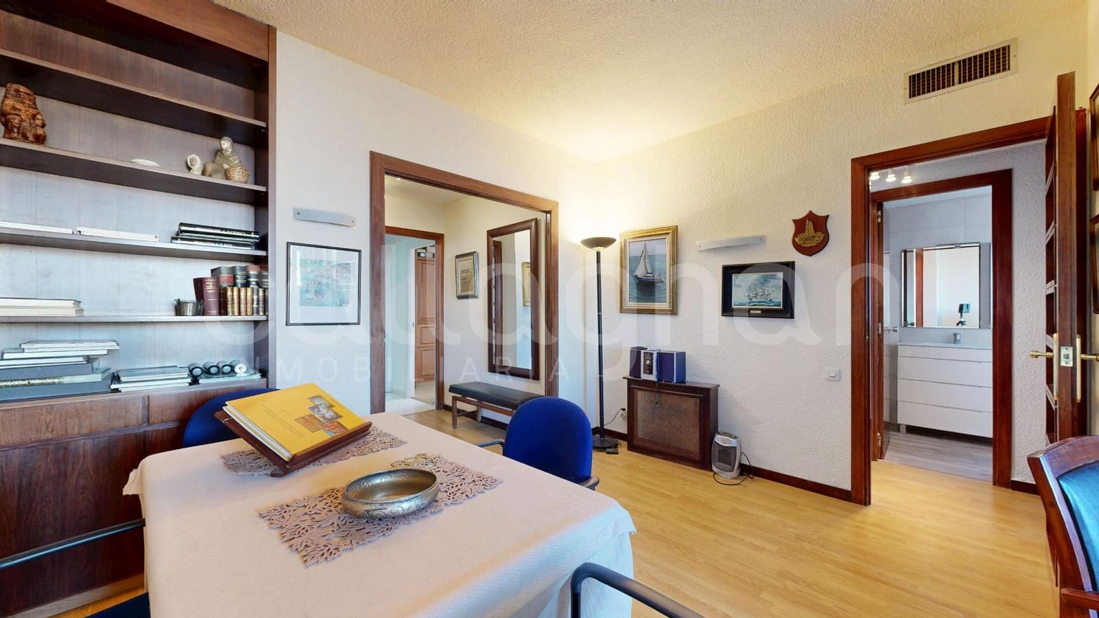 3 soverom Leilighet til leie i Valencia by med garasje - € 1 500 (Ref: 9403558)