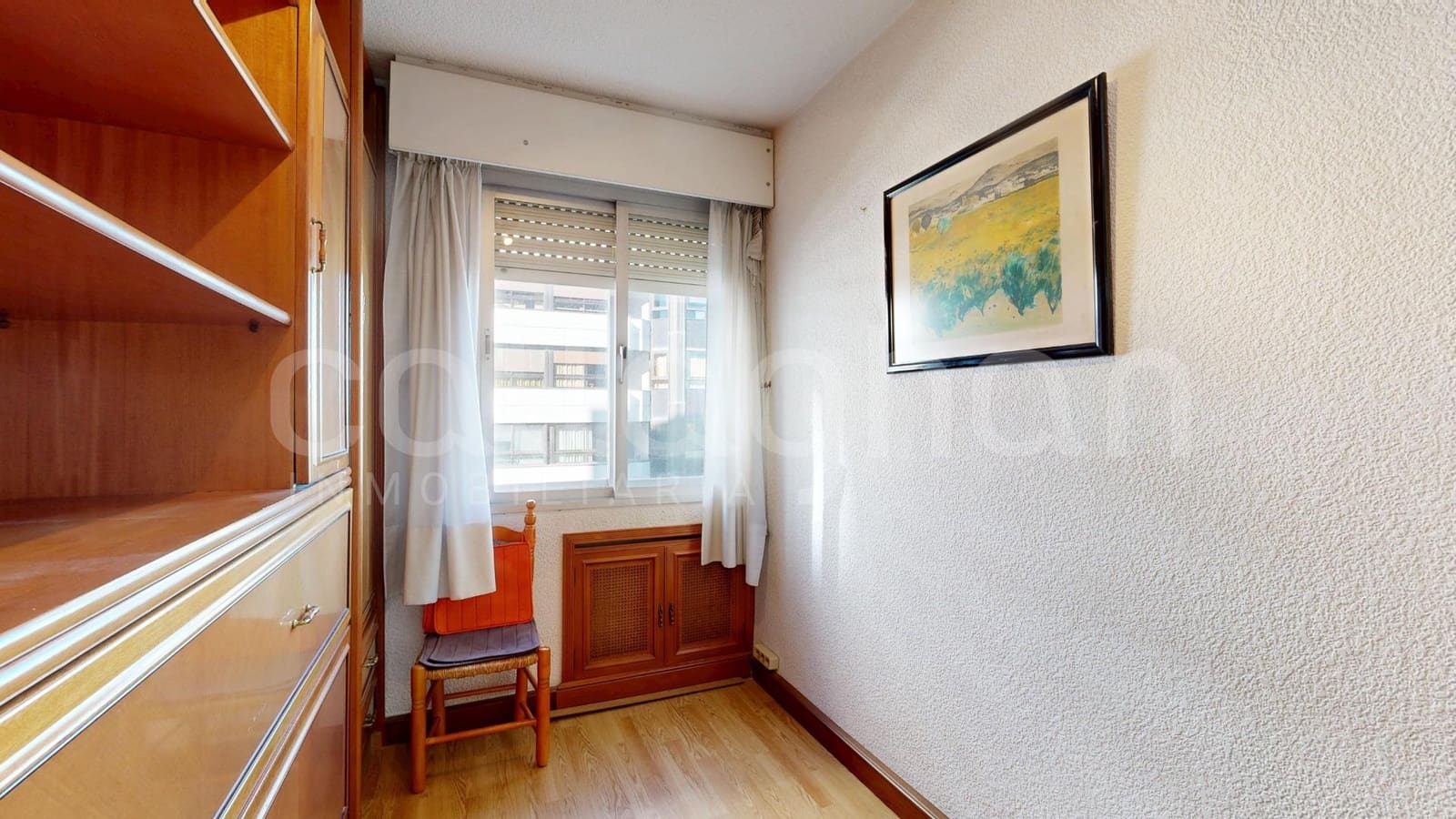 3 soverom Leilighet til leie i Valencia by med garasje - € 1 500 (Ref: 9403558)