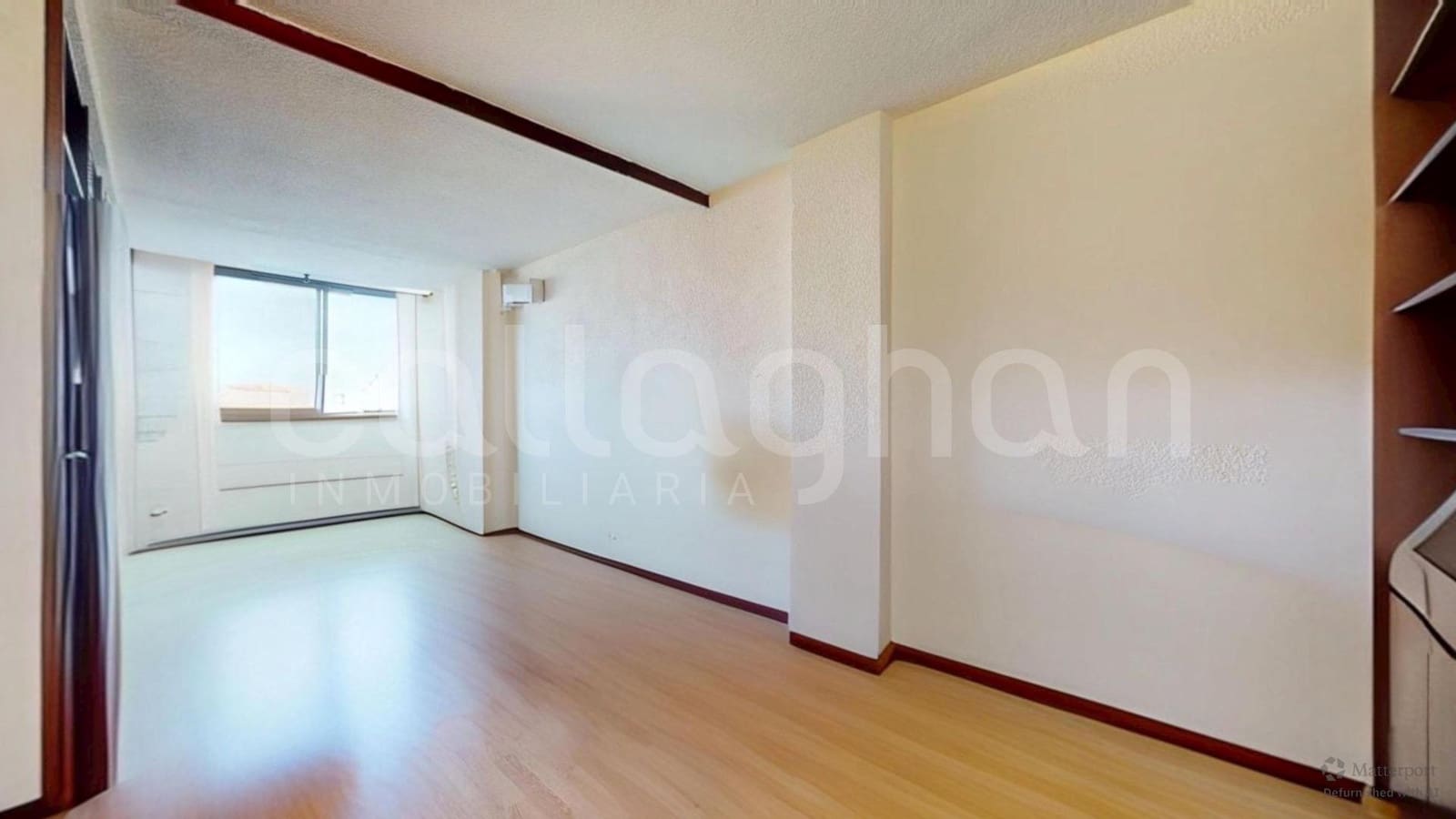 3 soverom Leilighet til leie i Valencia by med garasje - € 1 500 (Ref: 9403558)