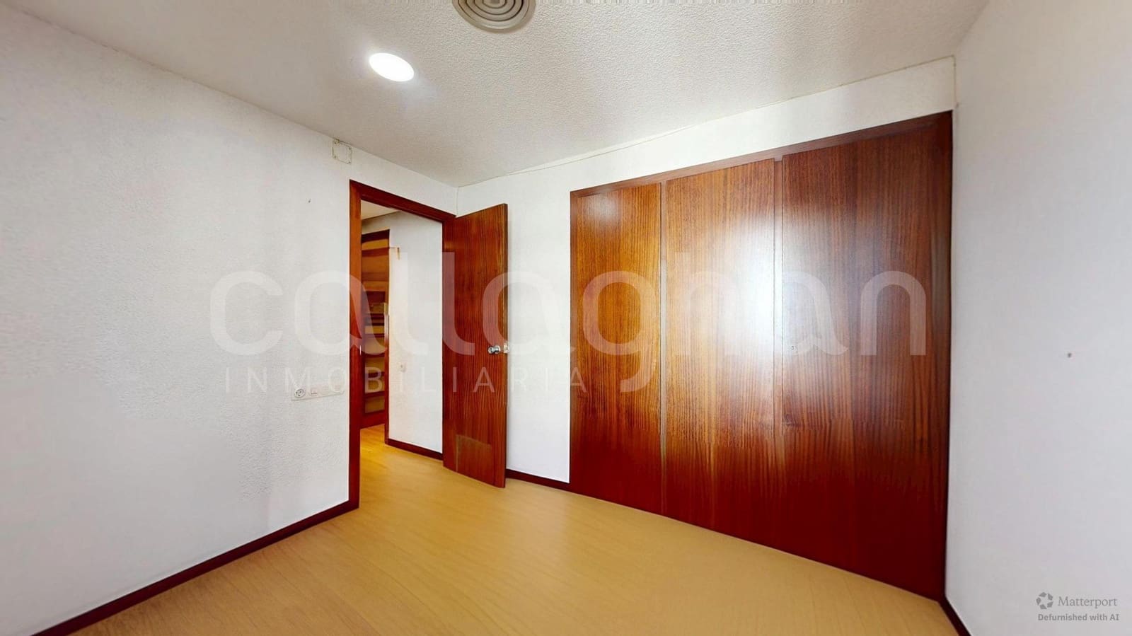 3 soverom Leilighet til leie i Valencia by med garasje - € 1 500 (Ref: 9403558)