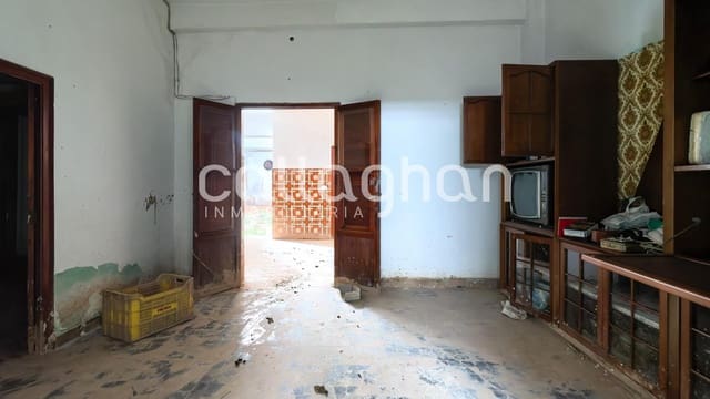 Casa de 3 habitaciones en L'Alcúdia en venta con garaje - 120.000 € (Ref: 9403749)