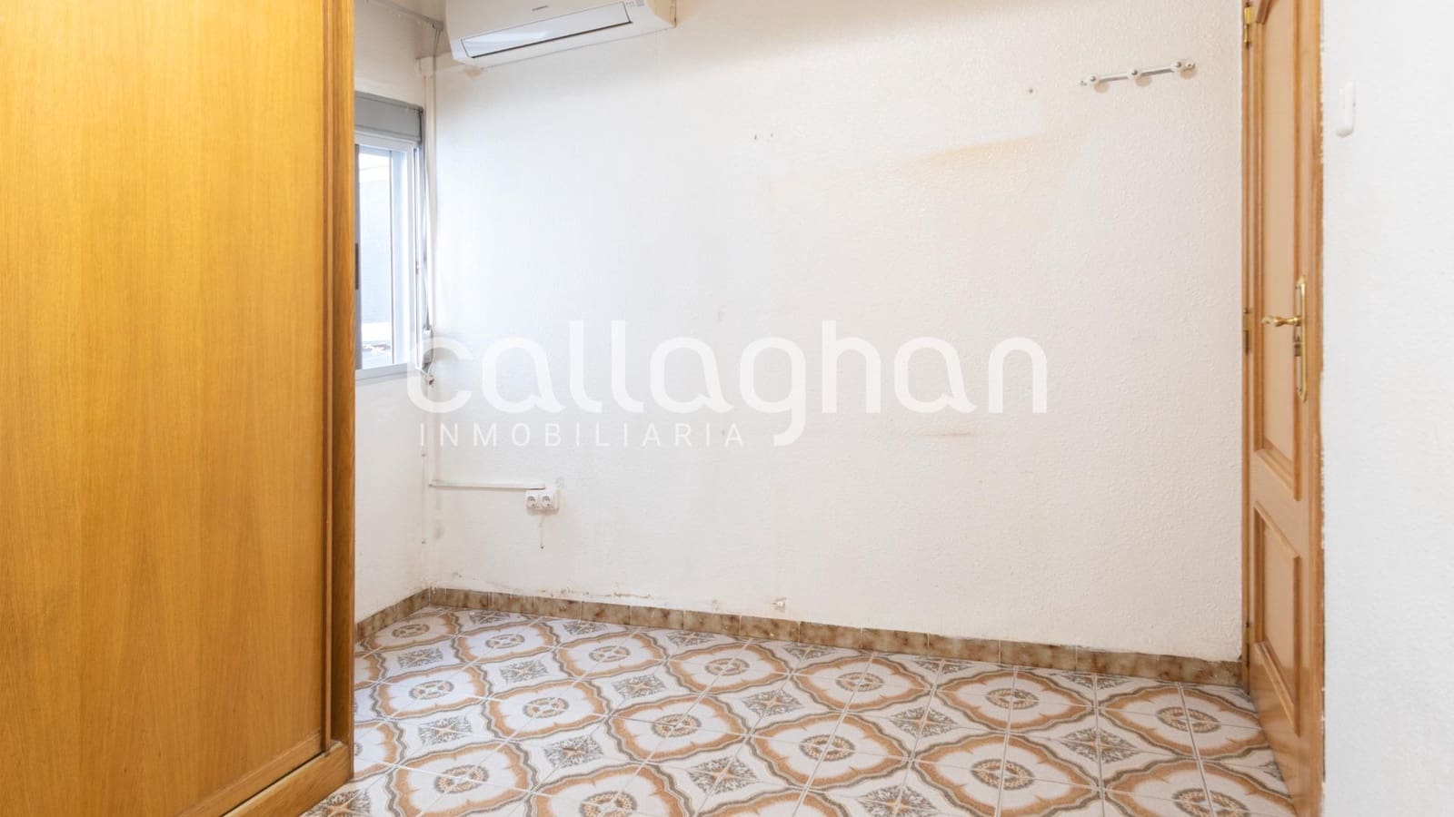 3 sovrum Lägenhet att hyra i Valencia stad - 1 200 € (Ref: 9416046)