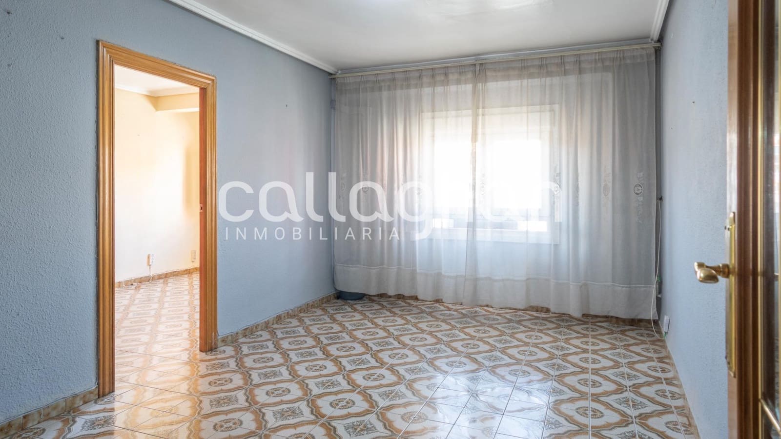 3 sovrum Lägenhet att hyra i Valencia stad - 1 200 € (Ref: 9416046)