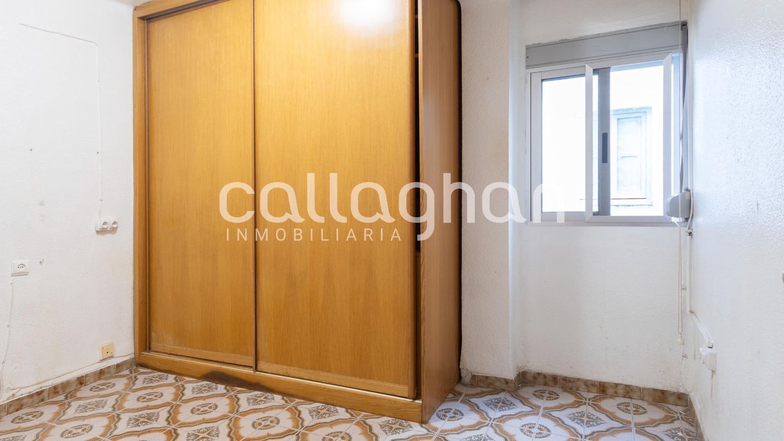 3 sovrum Lägenhet att hyra i Valencia stad - 1 200 € (Ref: 9416046)