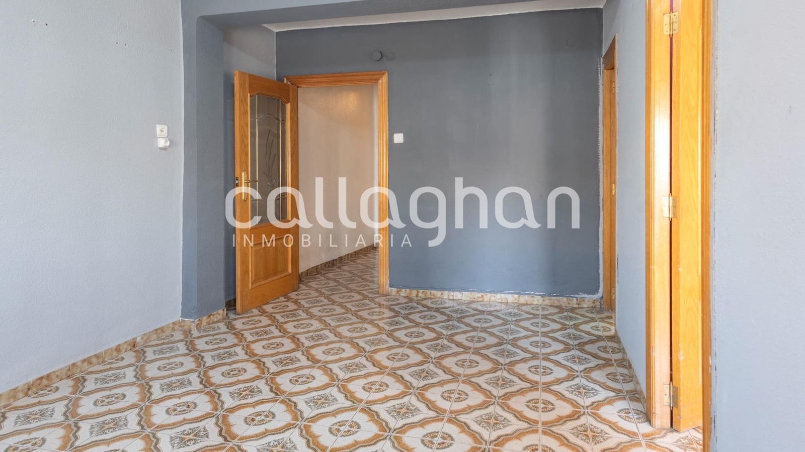 3 sovrum Lägenhet att hyra i Valencia stad - 1 200 € (Ref: 9416046)