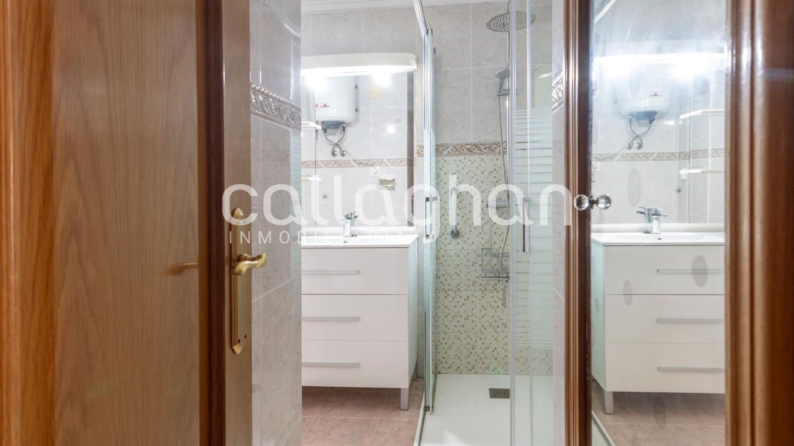 3 sovrum Lägenhet att hyra i Valencia stad - 1 200 € (Ref: 9416046)