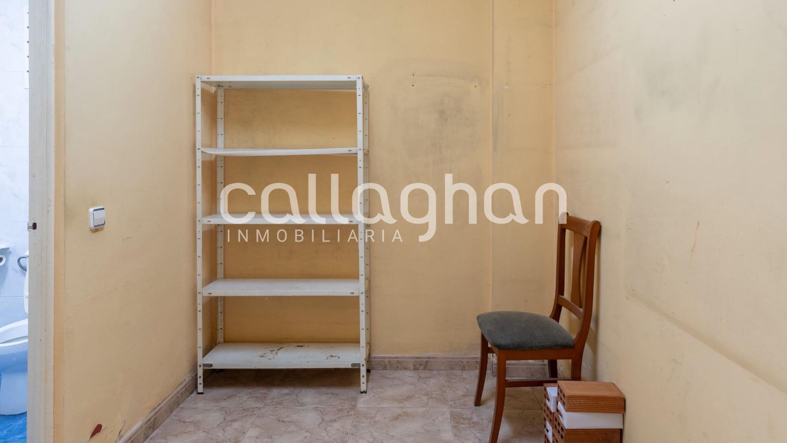 Erhverv til leje i Mislata - € 900 (Ref: 9420002)