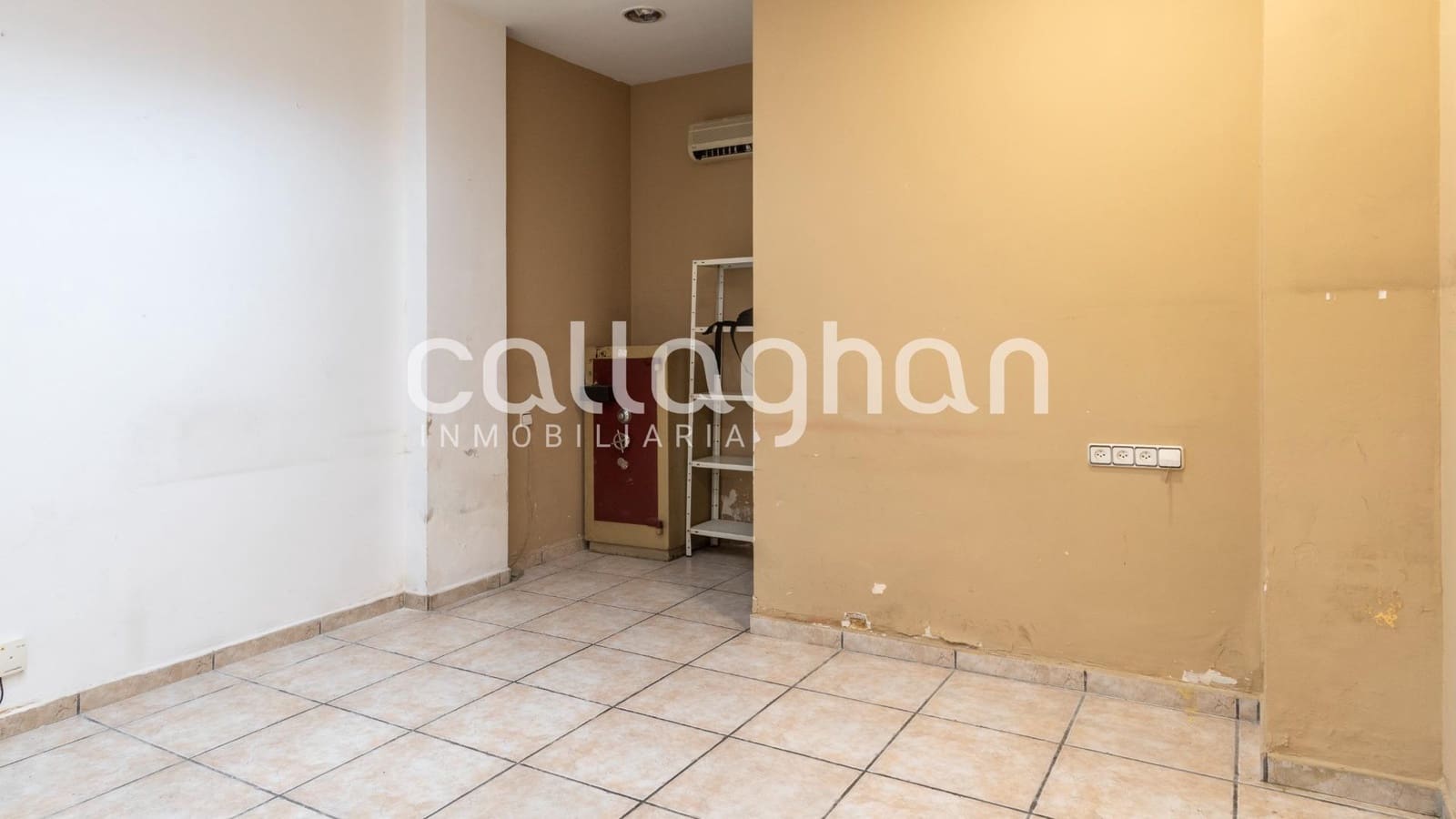 Erhverv til leje i Mislata - € 900 (Ref: 9420002)