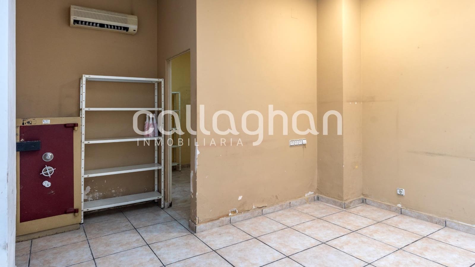 Erhverv til leje i Mislata - € 900 (Ref: 9420002)