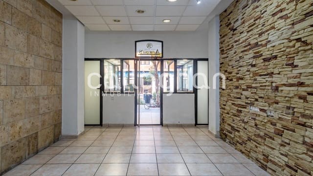 Commercieel te huur in Mislata - € 900 (Ref: 9420002)