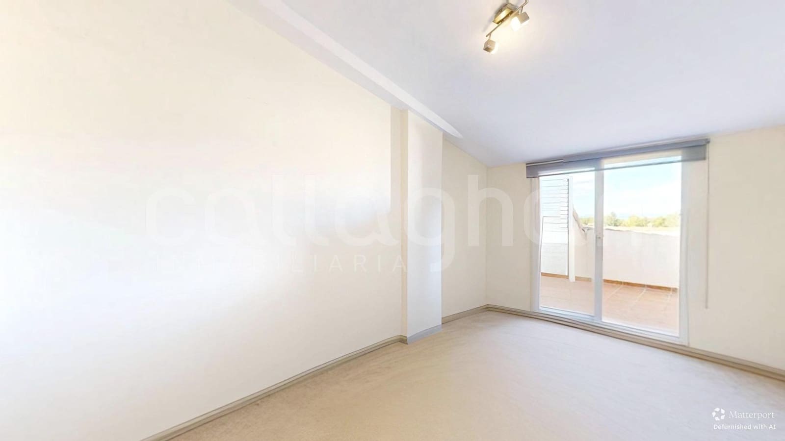 3 sypialnia Penthouse na sprzedaż w Betera z basenem garażem - 450 000 € (Ref: 9437614)