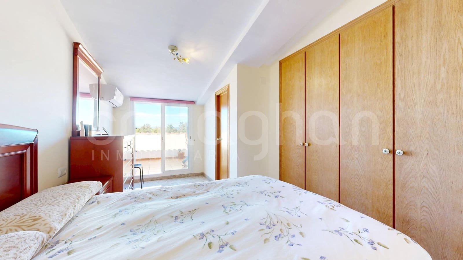 3 sypialnia Penthouse na sprzedaż w Betera z basenem garażem - 450 000 € (Ref: 9437614)