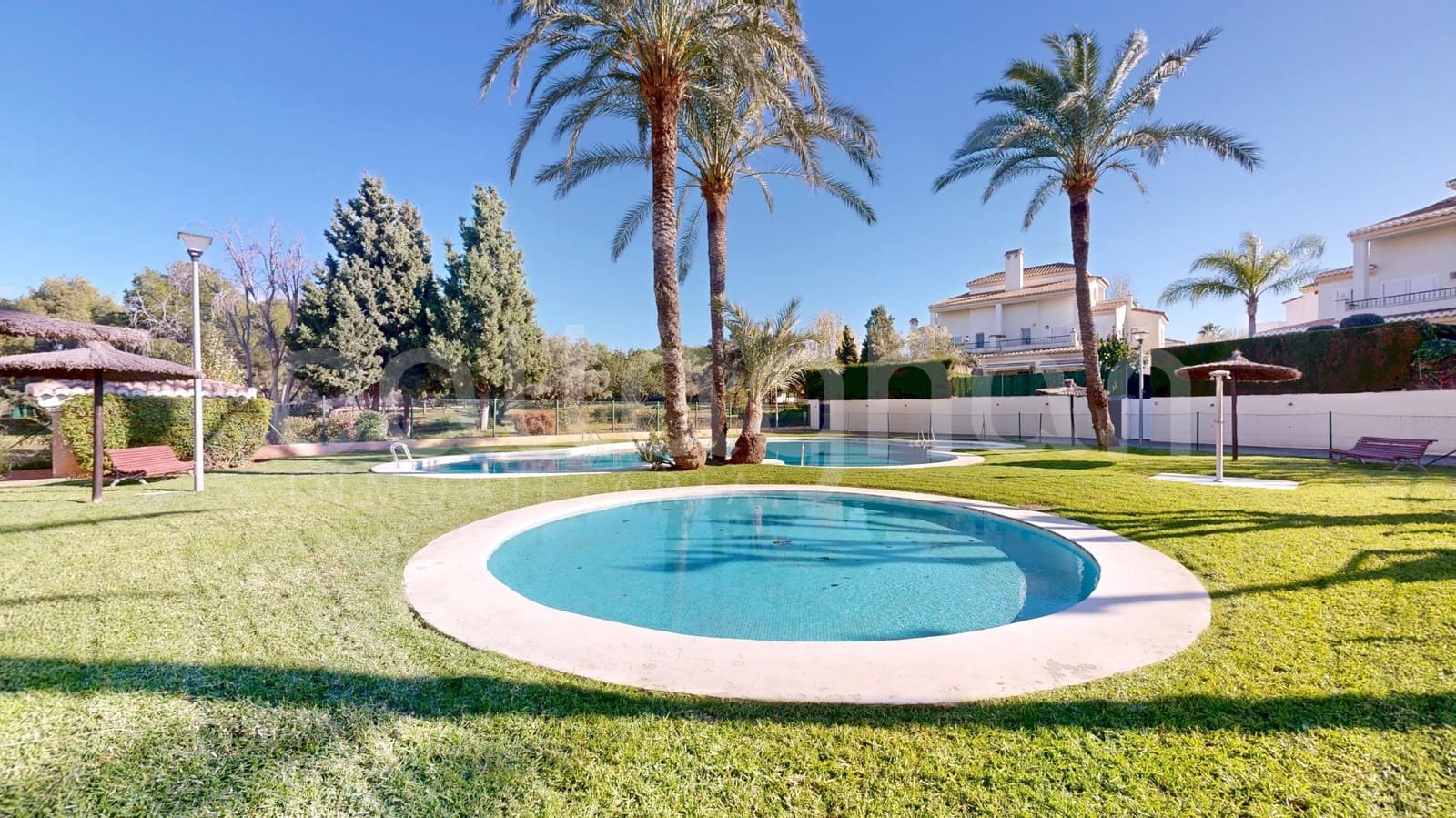 3 sypialnia Penthouse na sprzedaż w Betera z basenem garażem - 450 000 € (Ref: 9437614)