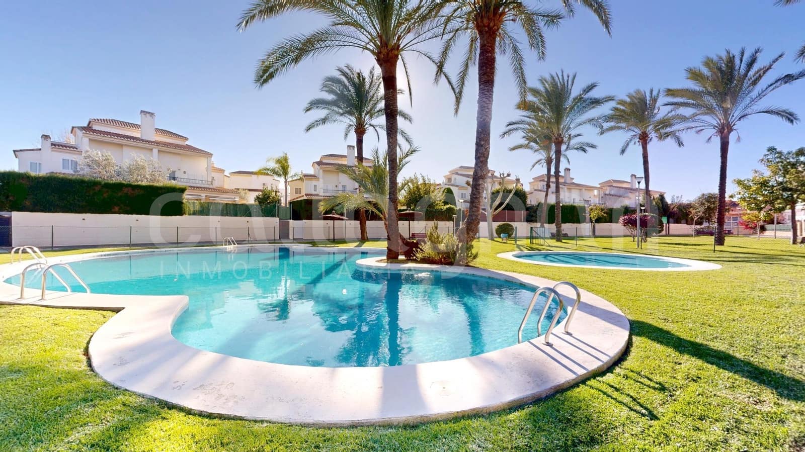 3 sypialnia Penthouse na sprzedaż w Betera z basenem garażem - 450 000 € (Ref: 9437614)